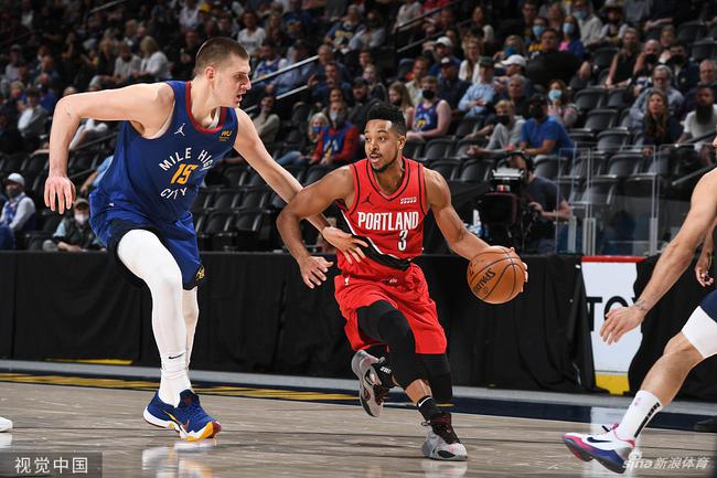 士则更为直 士则更为直