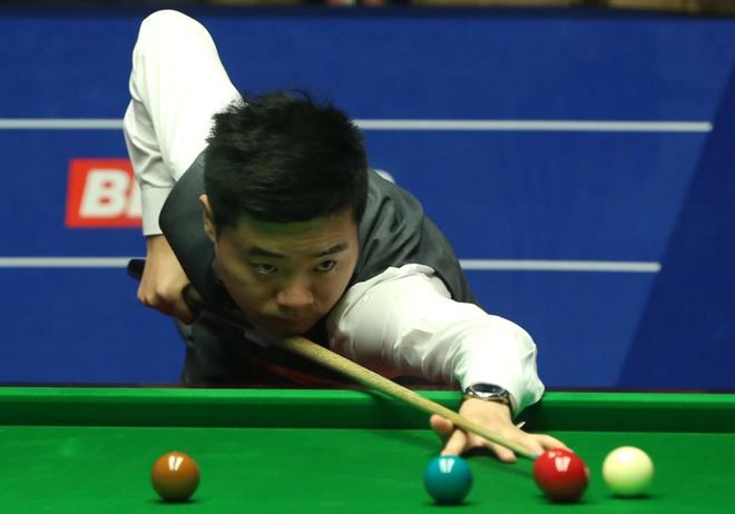 在开幕式后 在开幕式后